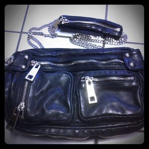 STEVE MADDEN chain leather bag
