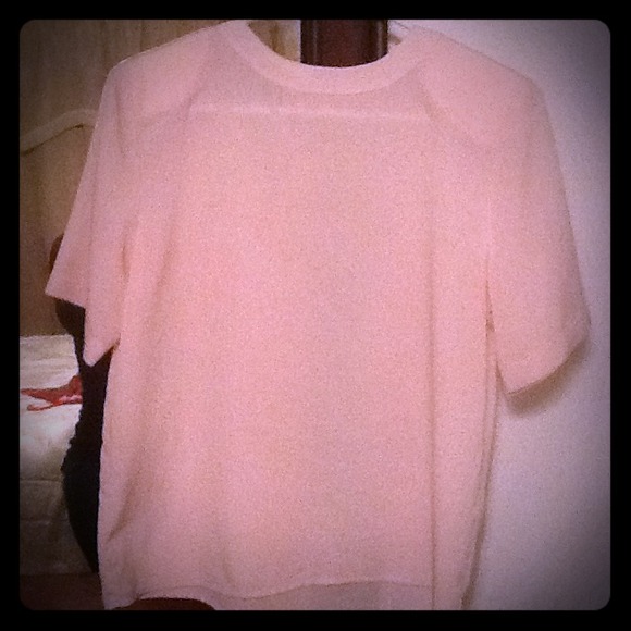 Minimalist  trend, blush 'silky' tee