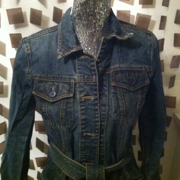 Denim GAP jacket - Picture 2 of 3