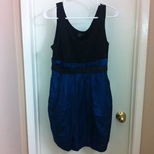 Blue dress