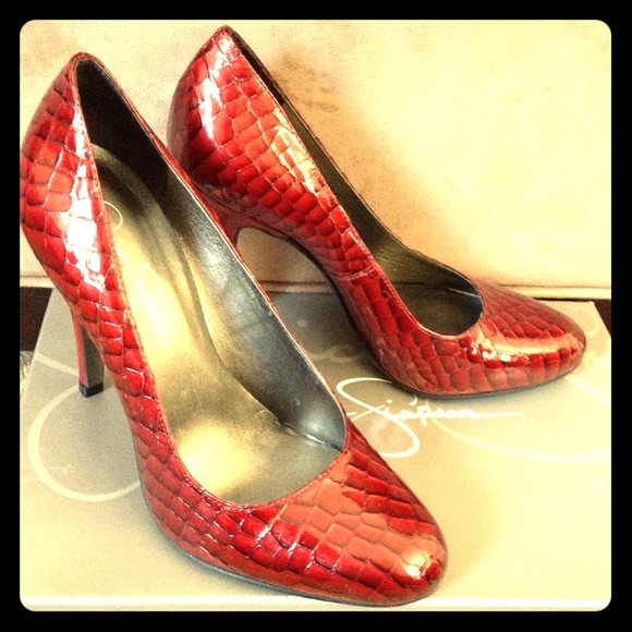 Reduced Jessica Simpson Brenda Pump Scarlet Croco