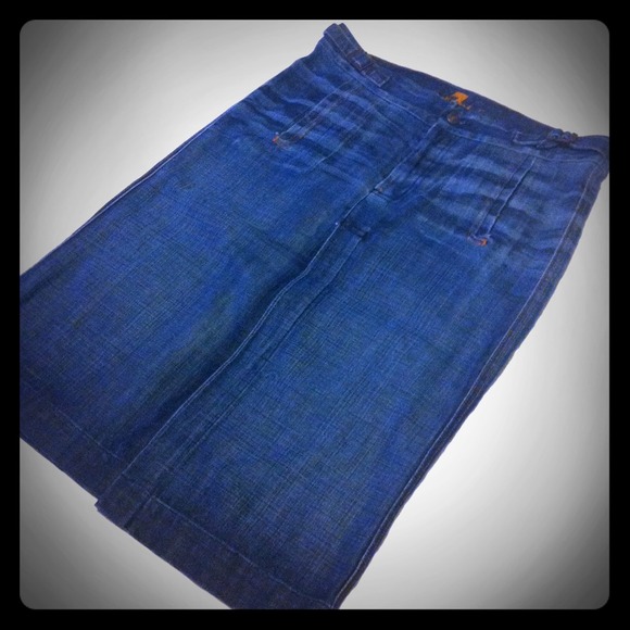 👖 Seven for all Mankind denim skirt - Picture 1 of 3