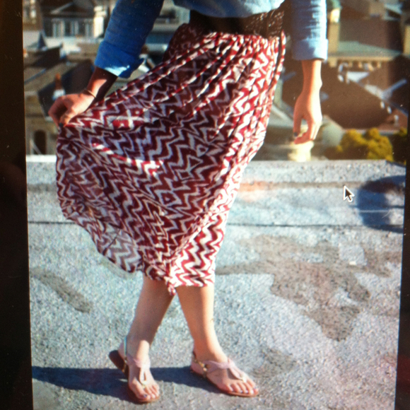 Midi skirt