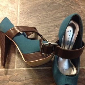 Don't wear them...only wore mayb twice