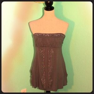 ✨RESERVED✨Adorable grey strapless top & skirt