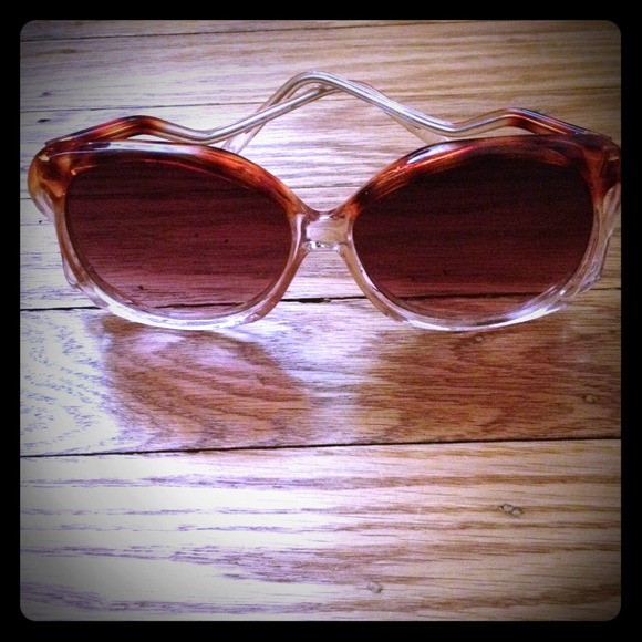 Vintage Sunglasses !! 😍