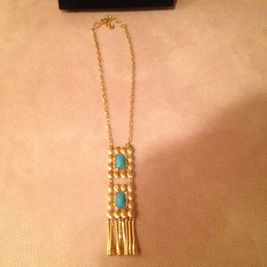 Joan Rivers collection piece. Two tiers turquoise!