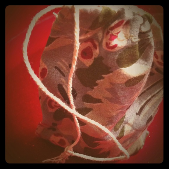 MYSTERY jewelry bundle! 😊