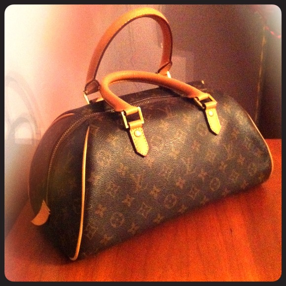 Faux Louis Vuitton handbag
