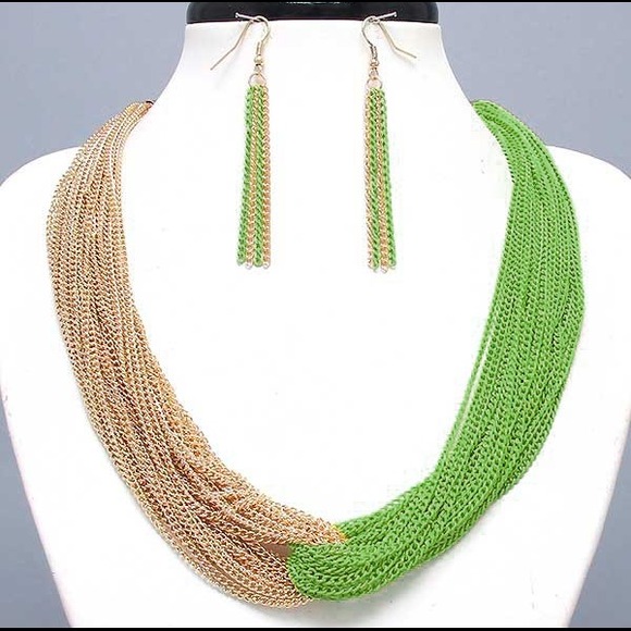 Chain necklace
