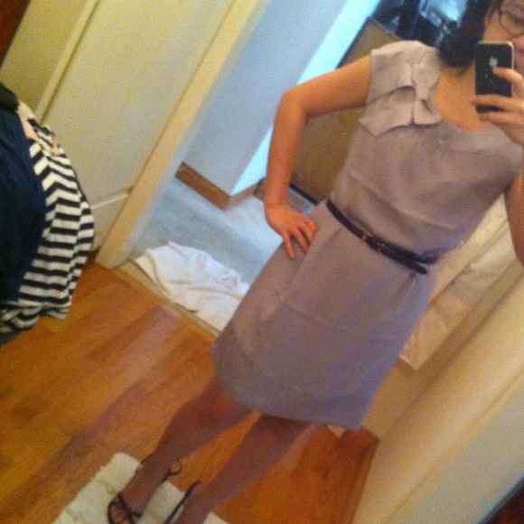 Brand New w/ Tag✨- Bow DreSS - - Picture 3 of 4