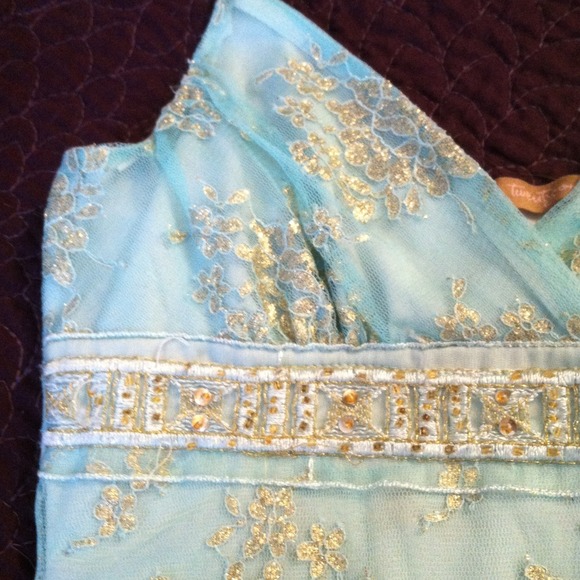 💙Pale blue lacey cami top💙 - Picture 2 of 3