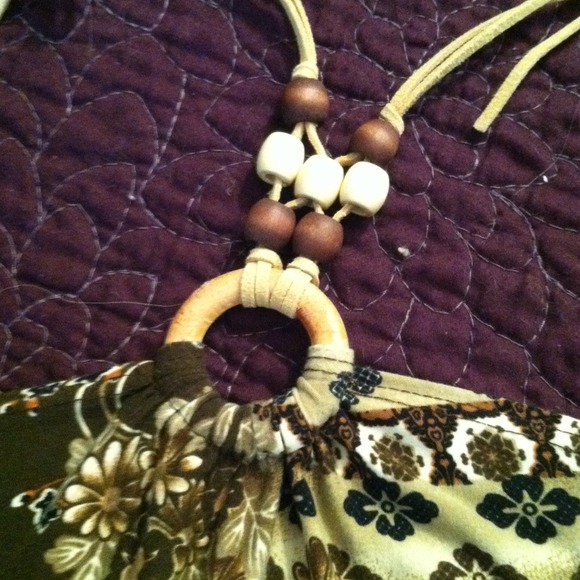 🍂Jungle print halter🐍 - Picture 2 of 3