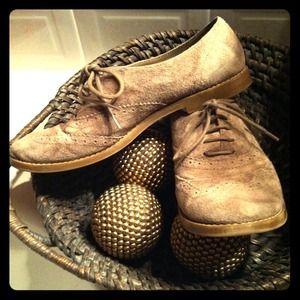 RESERVED: Taupe suede round-toe oxfords