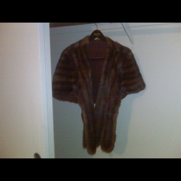 Mink  beautiful  brown excellent condition