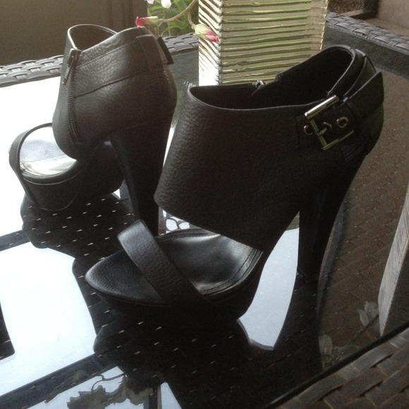 Platform sandal