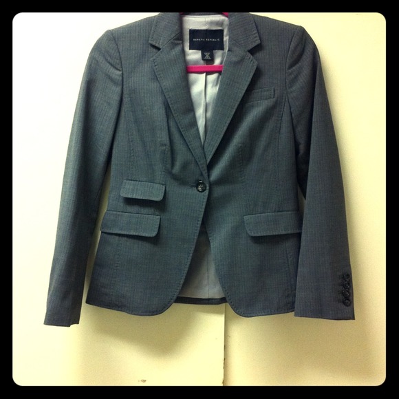 Brand New w/ Tag✨BR: Blazer Suit