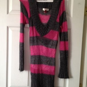 Pink & Grey tunic-like sweater.