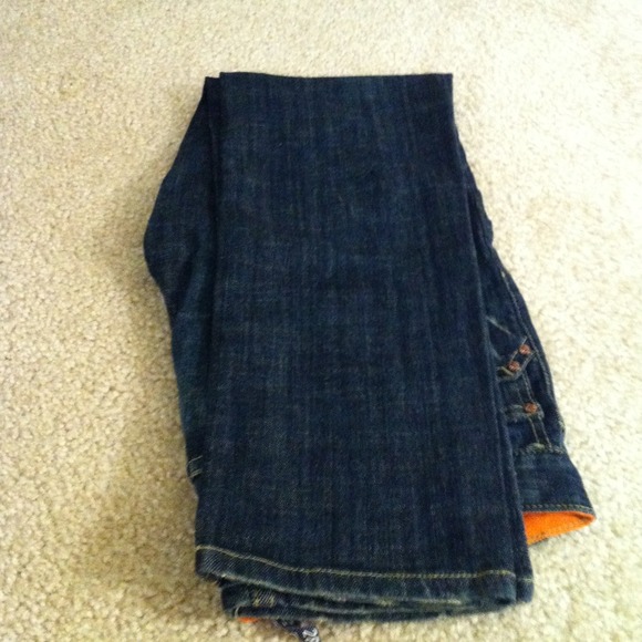 Jeans - Picture 2 of 3