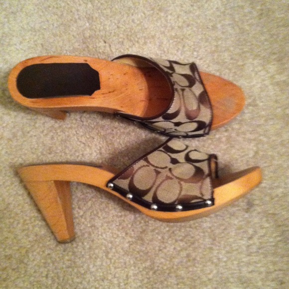 Coach open toe slides