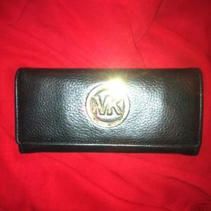 REDUCED PRICE .... Michael Kors Black Wallet