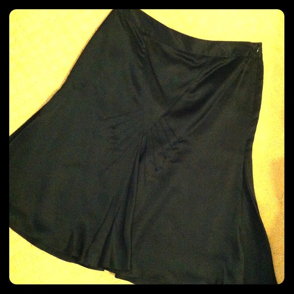❌SOLD!❌ Black silk mermaid like skirt