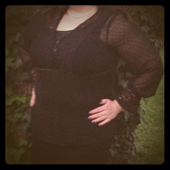 Sexy Black Lace Pleated Blouse with Lace Cuffs