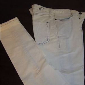 REDUCED Earnest Sewn White Skinny Jeans