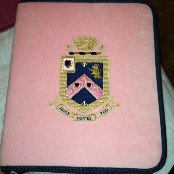 NEW & Authentic! Juicy Couture Velour Crest Binder