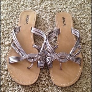Metallic sandal
