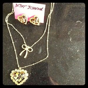 Reserved Betsey Johnson bundle for @jenypoo