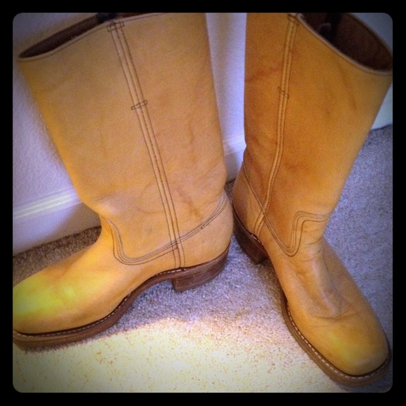 *REDUCED* Frye Banana Camel Leather Boots