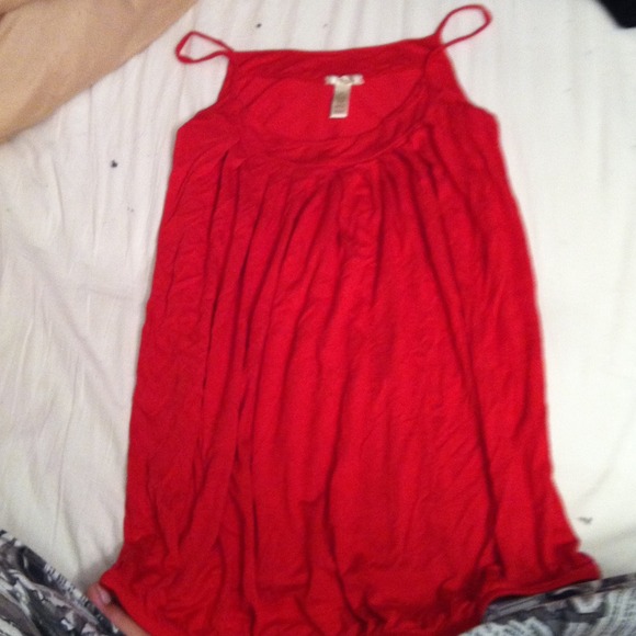 Red tank