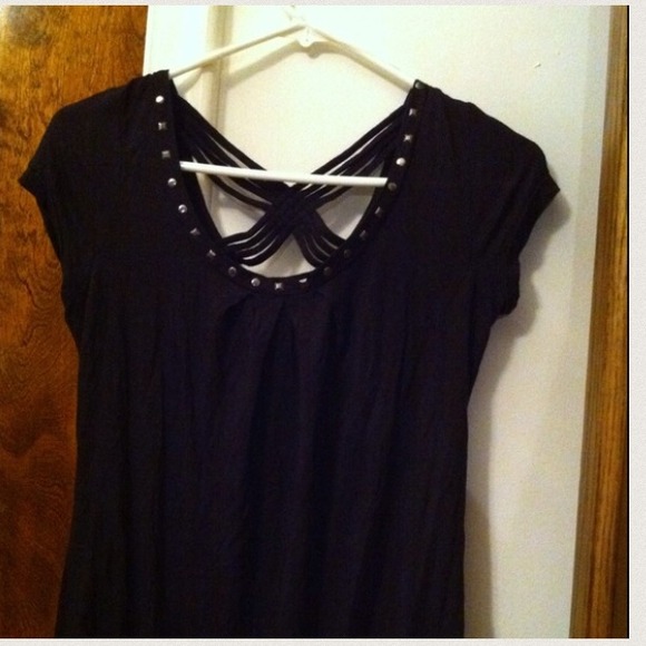 Brand New✨StuDDed Front w/ Criss CroSS Back Blouse - Picture 1 of 4