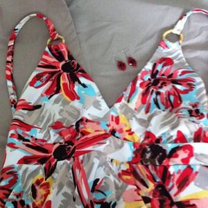Summer top with handmade earrings