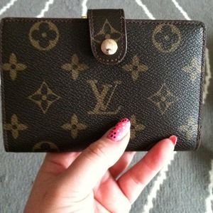 Louis Vuitton Bags - Reserved ******** Louis Vuittion wallet Louis Vuitton Bags - Reserved ******** Louis Vuittion wallet