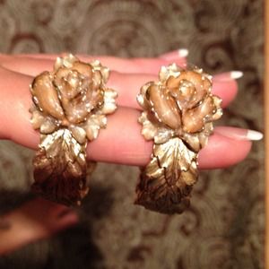 Janice Dickinson antique gold frosted earrings.