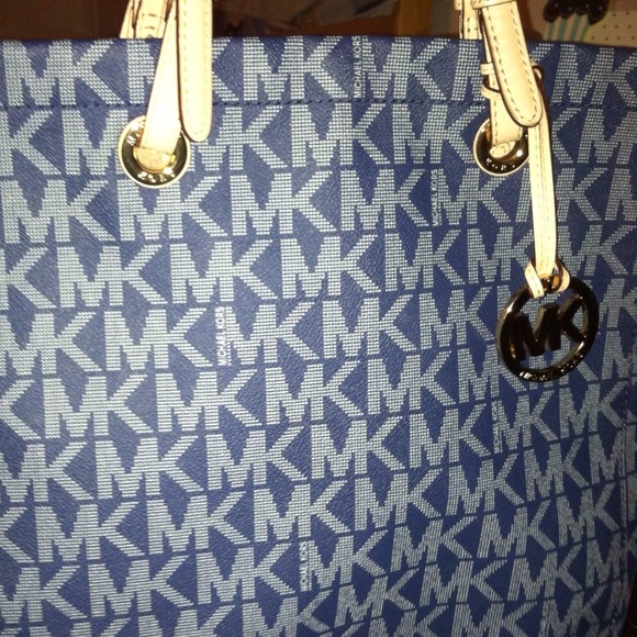 Michael kors tote bag