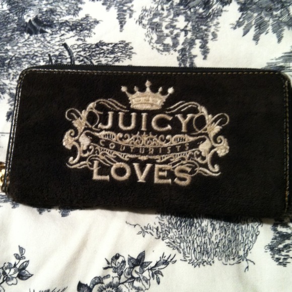 Reserved Bundle for @gabbyenzo juicy coutre wallet