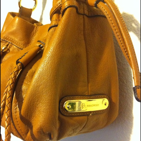 B. Makowsky camel leather purse - Picture 2 of 4