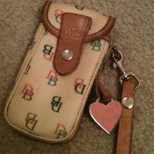 BUNDLE juicy tote/db cell phone holder whistles