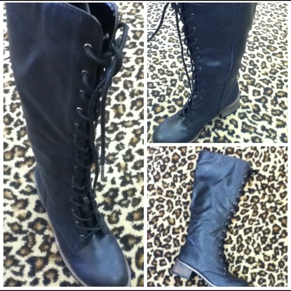 Boots - Lace Up Combat Boot Girly Style