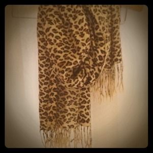 Leopard print pashmina scarf