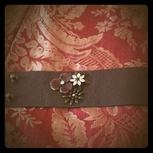 noir jewelry leather cuff