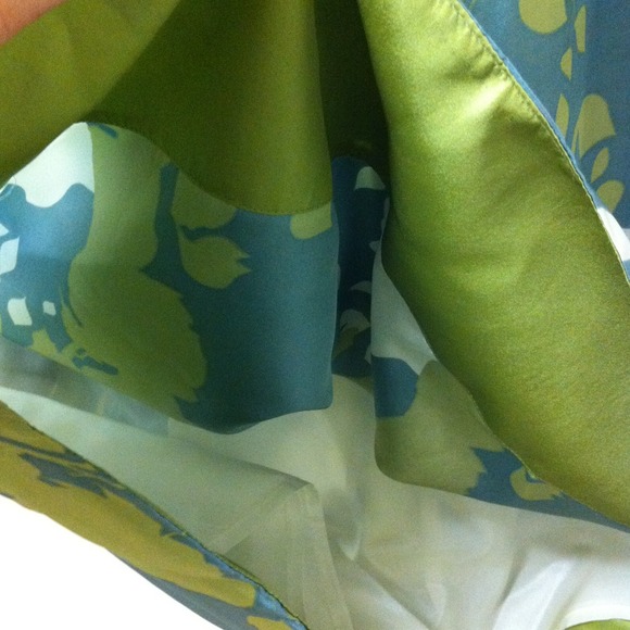 Brand New w/ Tag✨Springy DreSS - Picture 3 of 4