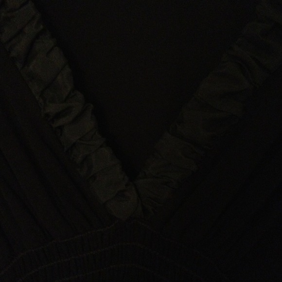 Black Tunic! - Picture 2 of 2