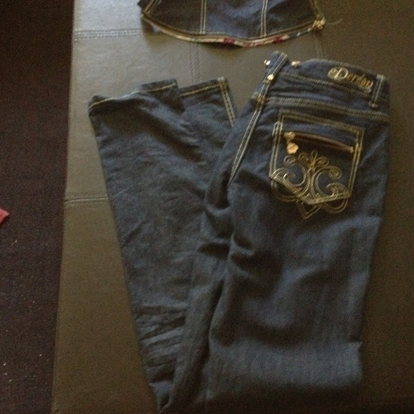 Jean Pants  .... New!!! - Picture 3 of 3