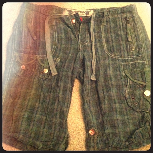 Freestyle Revolution shorts