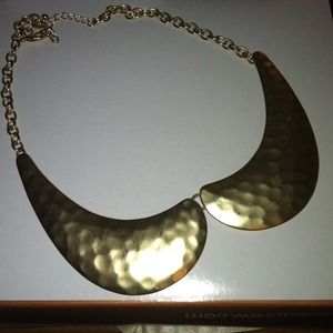 REDUCED-Hammered Collar Necklace
