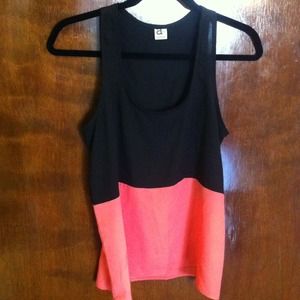 Tops - Color block top ( reserved for @karashawn) Tops - Color block top ( reserved for @karashawn)